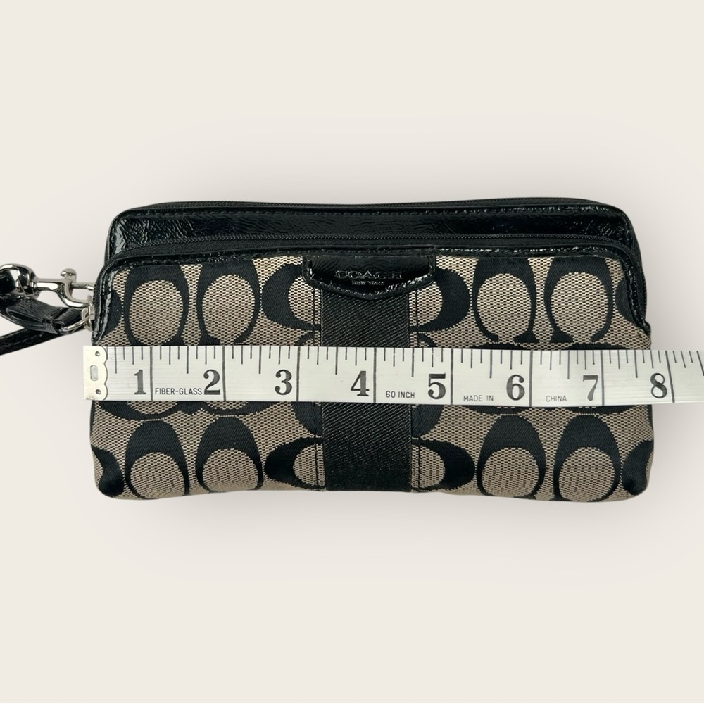 Coach Double Zip Large Signature Black and Tan Wristlet Clutch - Picture 9 of 9